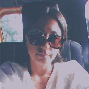 Meet your Posher, Alyna